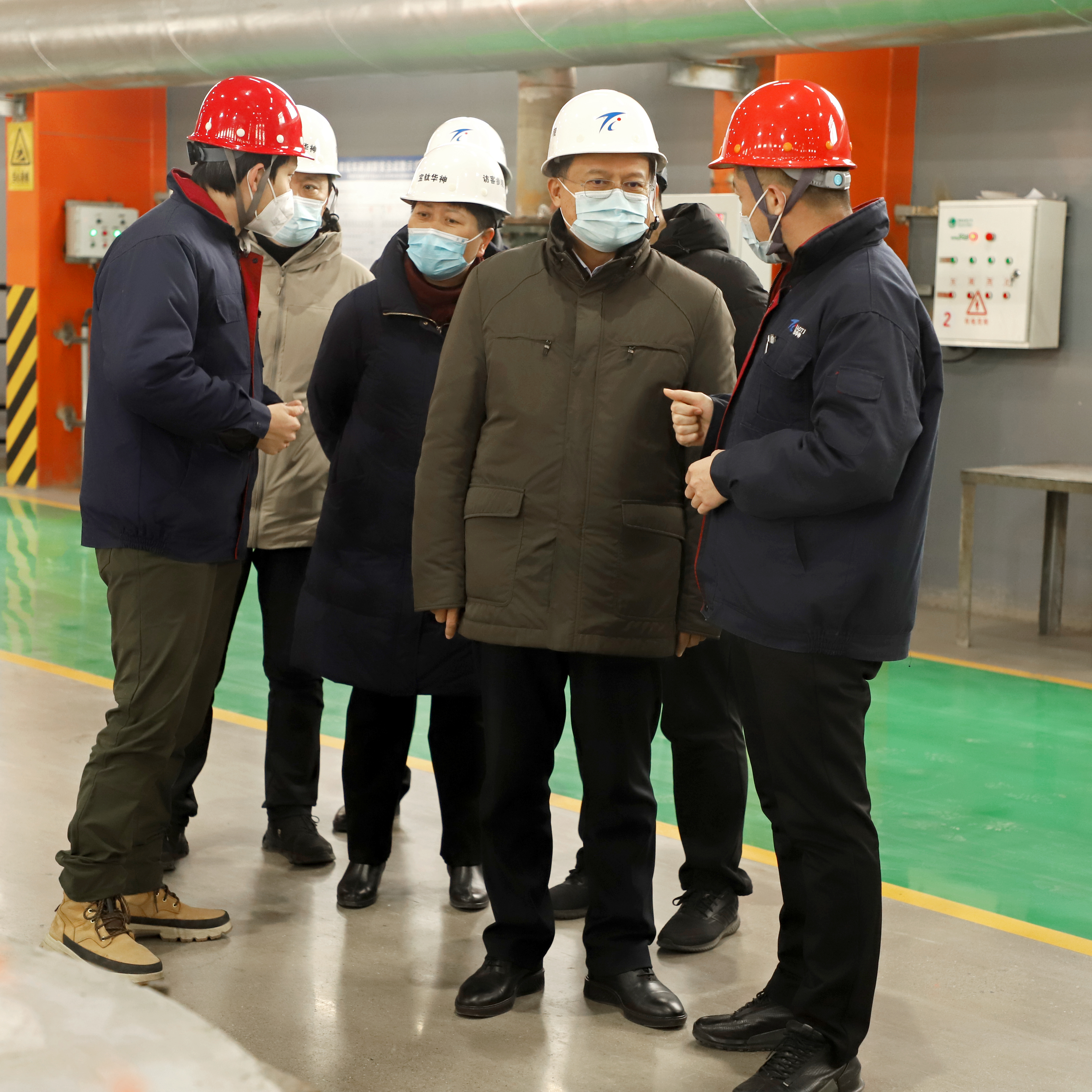 市领导于鹏、任军到公司调研