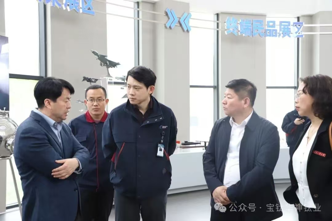 中科院院士李殿中到我公司调研
